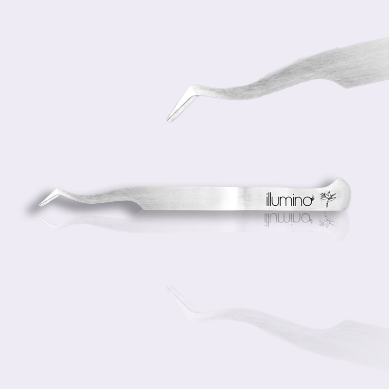 Our newest volume eyelash artist tweezer!