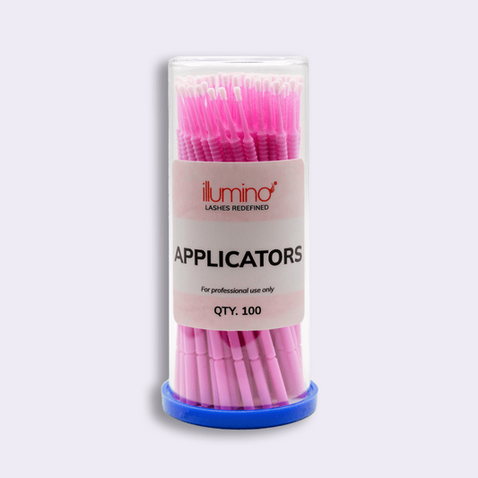 Precision applicators for applying product to lashes &amp; eyelids.&nbsp;